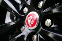 USED 2020 70 JAGUAR F-PACE 2.0 P250i Chequered Flag SUV 5dr Petrol Auto AWD Euro 6 (s/s) (250 ps) GLACIER WHITE METALLIC PAINTWORK + SUNROOF + WINTER PACK + BLACK PACK