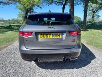 USED 2017 67 JAGUAR F-PACE 3.0 V6 SUERCHARGER AUTOMATIC 4X4 AWD EURO 6  ** FULL SERVICE HISTORY **