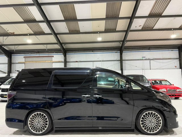 View our TOYOTA ALPHARD