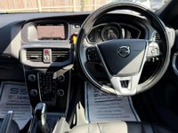 USED 2018 18 VOLVO V40 2.0 V40 R-Design Pro T2 5dr Sat Nav Heated Seats