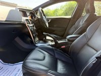USED 2018 18 VOLVO V40 2.0 V40 R-Design Pro T2 5dr Sat Nav Heated Seats