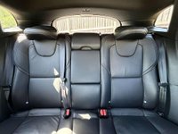 USED 2018 18 VOLVO V40 2.0 V40 R-Design Pro T2 5dr Sat Nav Heated Seats