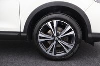 USED 2021 21 NISSAN QASHQAI 1.3 DIG-T N-Connecta 5dr (PAN ROOF, SAT NAV)  