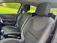 USED 2017 67 RENAULT CLIO 1.5 dCi Dynamique Nav Hatchback 5dr Diesel Manual Euro 6 (s/s) (90 ps) F/S/H - Sat Nav - Bluetooth - LEZ