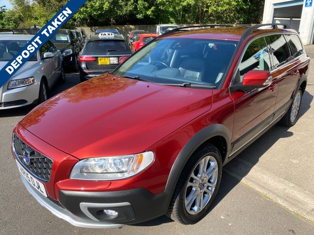 View our VOLVO XC70