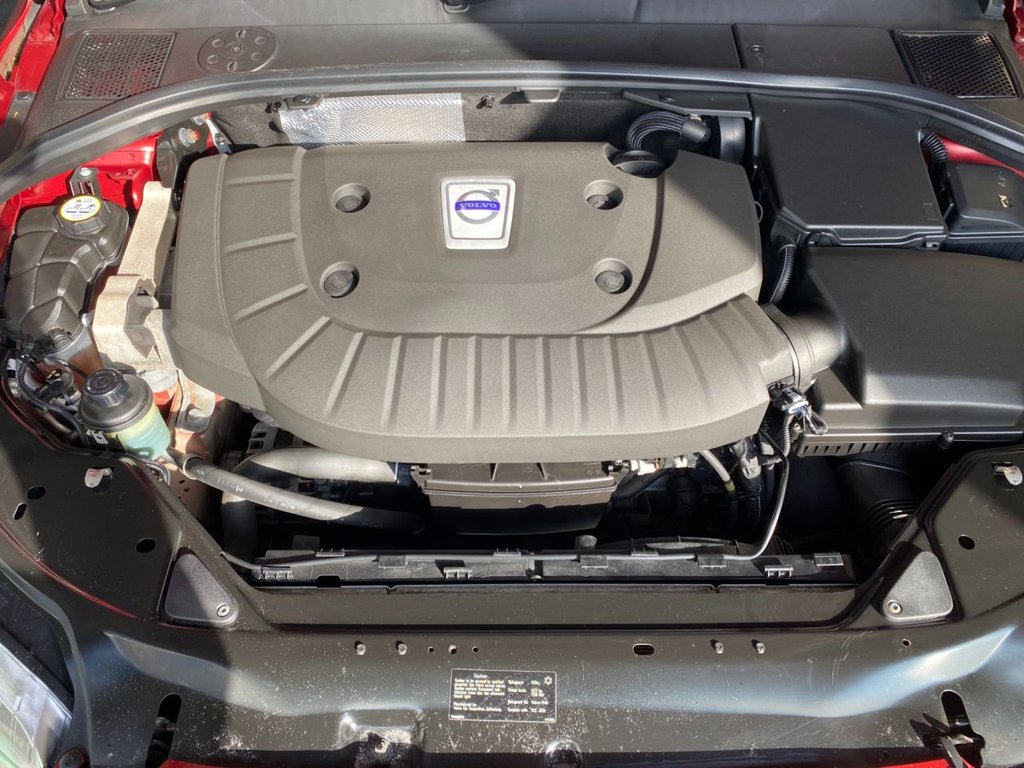 USED 2015 15 VOLVO XC70 2.4 D5 SE Lux Estate 5dr Diesel Geartronic AWD Euro 5 (215 ps) DRIVERS SUPPORT PACK / WINTER PACK