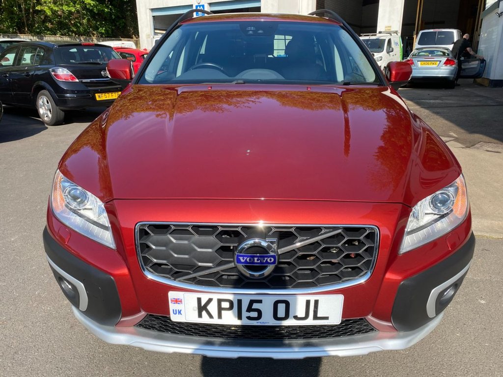 USED 2015 15 VOLVO XC70 2.4 D5 SE Lux Estate 5dr Diesel Geartronic AWD Euro 5 (215 ps) DRIVERS SUPPORT PACK / WINTER PACK
