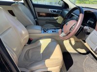 USED 2014 14 JAGUAR XF 2.2d Premium Luxury Saloon 4dr Diesel Auto Euro 5 (s/s) (200 ps) LEATHER, CRUISE. CLIMATE, MERIDIAN