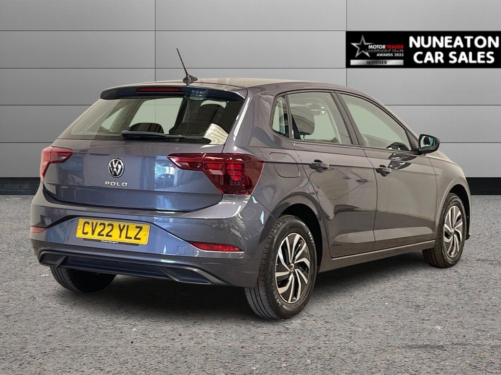 USED 2022 22 VOLKSWAGEN POLO 1.0 TSI Life Hatchback 5dr Petrol DSG Euro 6 (s/s) (95 ps) APPLE CAR PLAY AND ANDROID AUTO