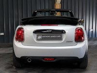 USED 2019 19 MINI CONVERTIBLE 1.5 Cooper Classic Convertible 2dr Petrol Manual Euro 6 (s/s) (136 ps) LOW MILES - 12 MONTHS WARRANTY - KEYLESS ENTRY - HEATED SEATS - LED LIGHTS - PARK SENSORS - DAB AUDIO