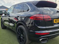 USED 2016 16 PORSCHE CAYENNE 3.0 TD V6 SUV 5dr Diesel TiptronicS 4WD Euro 6 (s/s) (262 ps) +++ FREE 12 MONTHS WARRANTY+++