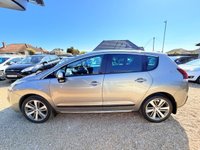 USED 2016 16 PEUGEOT 3008 1.6 BlueHDi Allure SUV 5dr Diesel AUTOMATIC Euro 6 (s/s) (120 ps) Automatic With Panoramic Roof & Parking Sensors