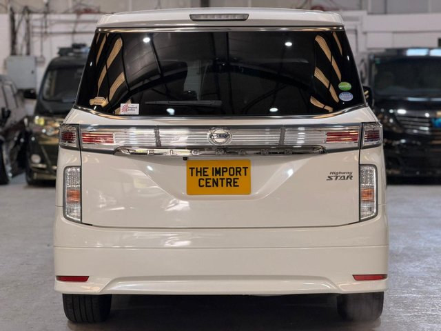 View our NISSAN ELGRAND