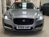 USED 2019 69 JAGUAR XF 2.0d Prestige Saloon 4dr Diesel Manual Euro 6 (s/s) (163 ps) 