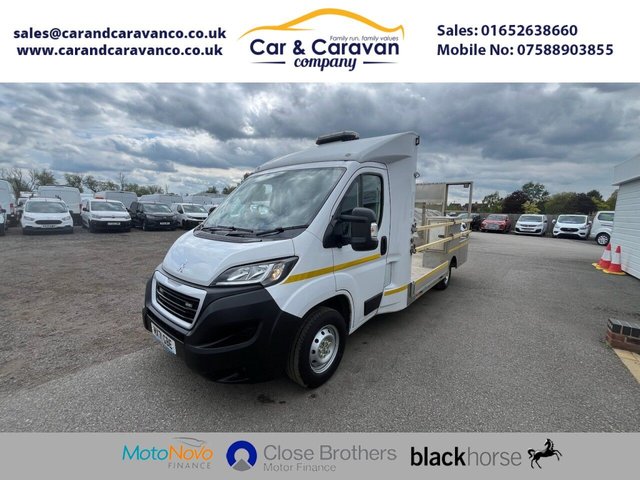 View our PEUGEOT BOXER