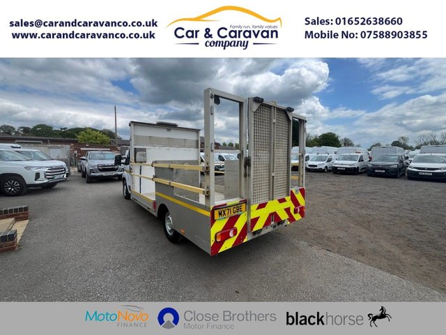 View our PEUGEOT BOXER