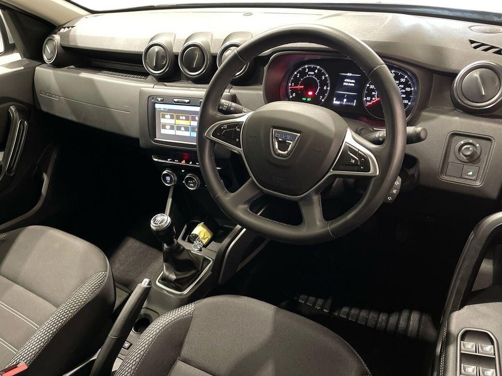 USED 2020 20 DACIA DUSTER 1.3 TCe Prestige SUV 5dr Petrol Manual Euro 6 (s/s) (130 ps) APPLE CAR PLAY AND ANDROID AUTO