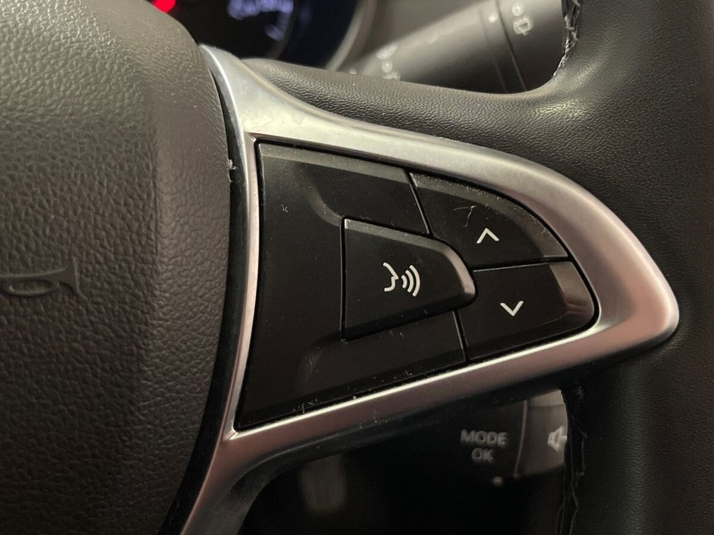 USED 2020 20 DACIA DUSTER 1.3 TCe Prestige SUV 5dr Petrol Manual Euro 6 (s/s) (130 ps) APPLE CAR PLAY AND ANDROID AUTO