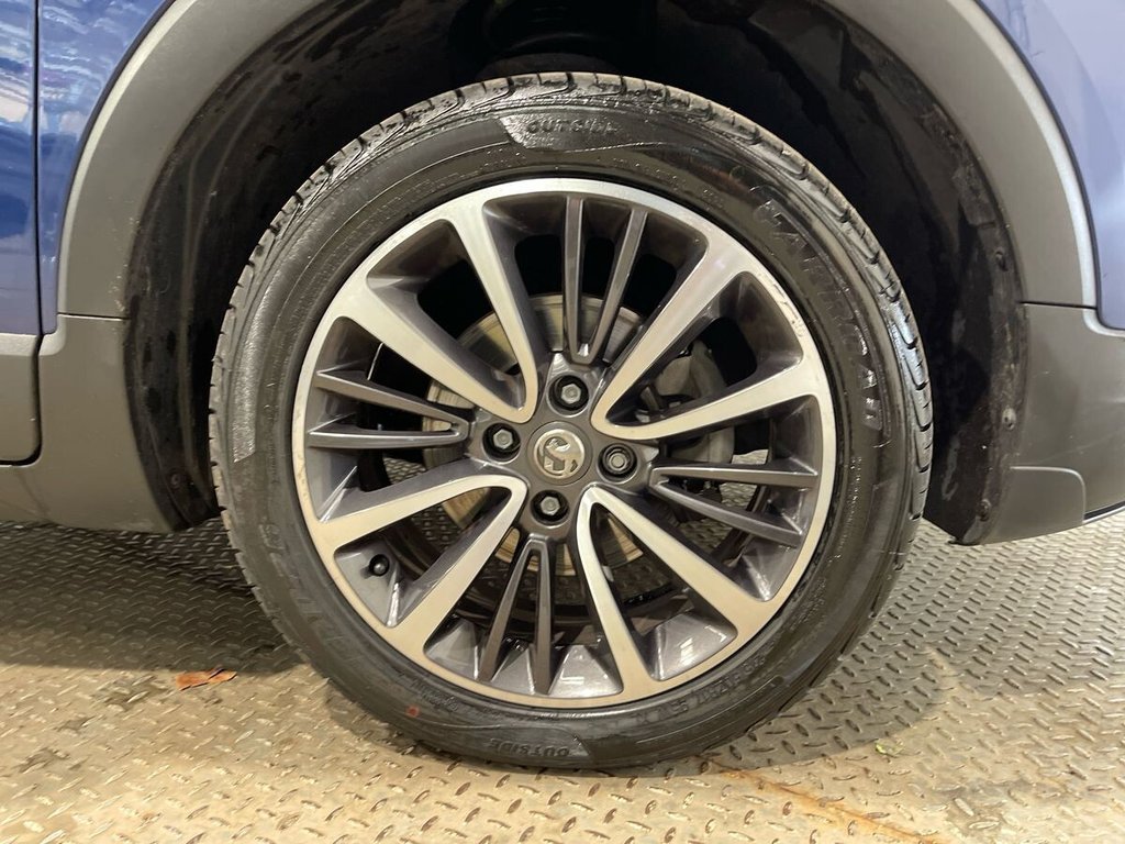 USED 2020 70 VAUXHALL CROSSLAND X 1.2 Turbo Elite SUV 5dr Petrol Auto Euro 6 (s/s) (130 ps) REAR PARKING SENSORS