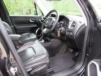 USED 2015 65 JEEP RENEGADE 2.0 MultiJetII Limited SUV 5dr Diesel Auto 4WD Euro 6 (s/s) (140 ps) WELL MAINTAINED