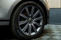 USED 2020 20 LAND ROVER RANGE ROVER VELAR 3.0 D300 R-Dynamic HSE SUV 5dr Diesel Auto 4WD Euro 6 (s/s) (300 ps) Pan Roof, Deployable Tow Bar
