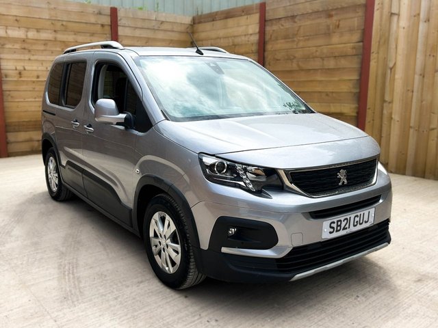 View our PEUGEOT RIFTER