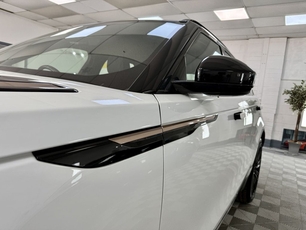 USED 2019 19 LAND ROVER RANGE ROVER VELAR 2.0 D180 R-Dynamic SUV 5dr Diesel Auto 4WD Euro 6 (s/s) (180 ps) 