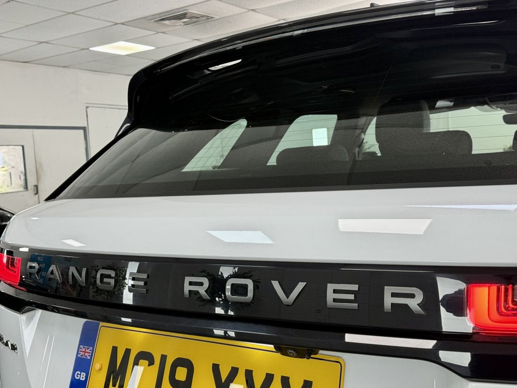 USED 2019 19 LAND ROVER RANGE ROVER VELAR 2.0 D180 R-Dynamic SUV 5dr Diesel Auto 4WD Euro 6 (s/s) (180 ps) 