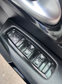 USED 2019 19 RENAULT KADJAR 1.3 TCe S Edition SUV 5dr Petrol Manual Euro 6 (s/s) (140 ps) 
