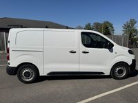 USED 2021 21 CITROEN DISPATCH 1.5 BlueHDi 1000 Enterprise M Panel Van 6dr Diesel Manual FWD 2 Euro 6 (s/s) (100 ps) This 2021 Citroen Dispatch van has had only one owner from new, offering excellent provenance.  It features a 1.5 litre BlueHDi diesel engine, meeting Euro 6 emissions standards, and boasts a clear vehicle history check.  The Enterprise M trim level provides a practical and well equipped cabin for your daily needs. With an impressive fuel economy of 44 miles per gallon, this Dispatch van is designed to be economical to run. Its low CO2 emissions also indicate a more environmentally.