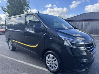 2021 RENAULT TRAFIC