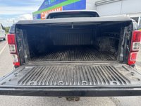 USED 2015 65 FORD RANGER 3.2 TDCi Wildtrak Pickup Double Cab 4dr Diesel Auto 4WD Euro 5 (200 ps) This 2015 Ford Ranger 3.2 TDCi Wildtrak Auto 4WD Euro 5 4dr boasts a clear vehicle history, offering peace of mind for its next owner. This robust four wheel drive pickup is powered by a capable 3.2 litre diesel engine and features the desirable Wildtrak trim, known for its distinctive styling and enhanced features. With a substantial towing weight of 3500 kg, this Ranger is ready for demanding tasks, whether for work or leisure. The Wildtrak variant stands out with its specific enhancements.
