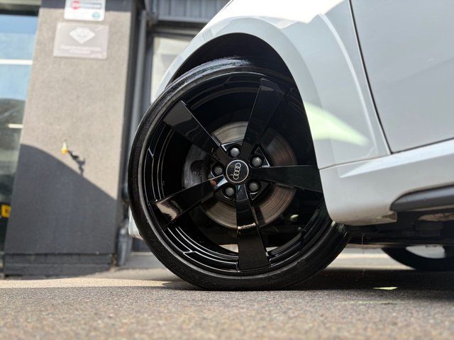 View our AUDI TT