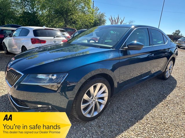View our Skoda Superb 2.0 TSI SE L Executive Hatchback 5dr Petrol DSG Euro 6 (s/s) (220 ps)