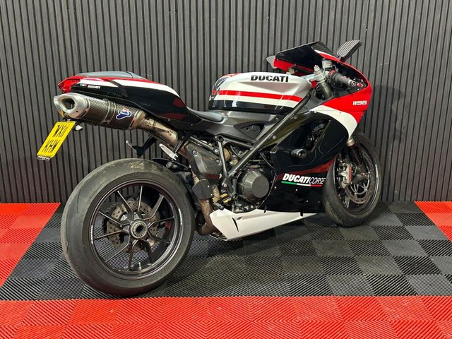 View our DUCATI 1198