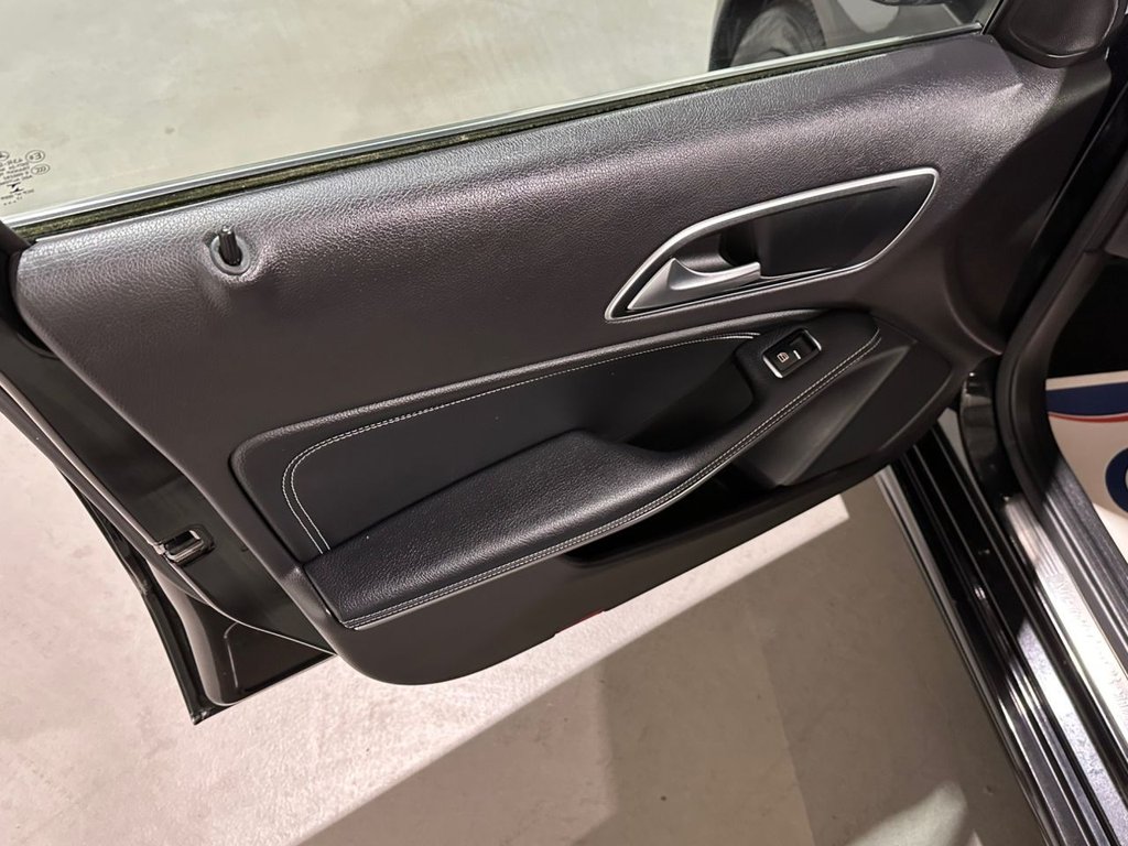USED 2017 67 MERCEDES-BENZ A-CLASS 1.6 A180 SE Hatchback 5dr Petrol 7G-DCT Euro 6 (s/s) (122 ps) 