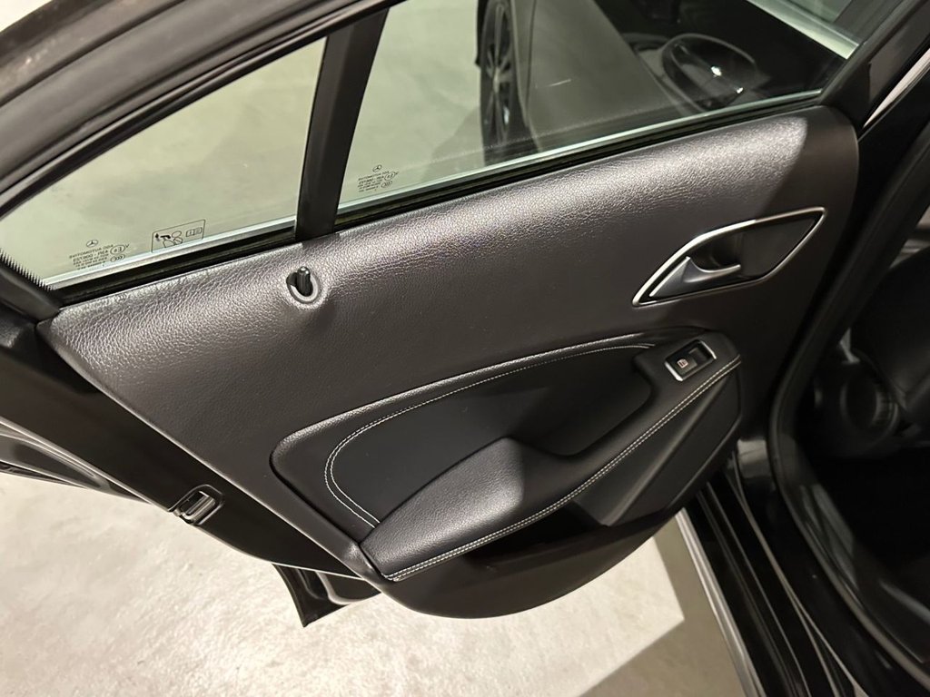 USED 2017 67 MERCEDES-BENZ A-CLASS 1.6 A180 SE Hatchback 5dr Petrol 7G-DCT Euro 6 (s/s) (122 ps) 