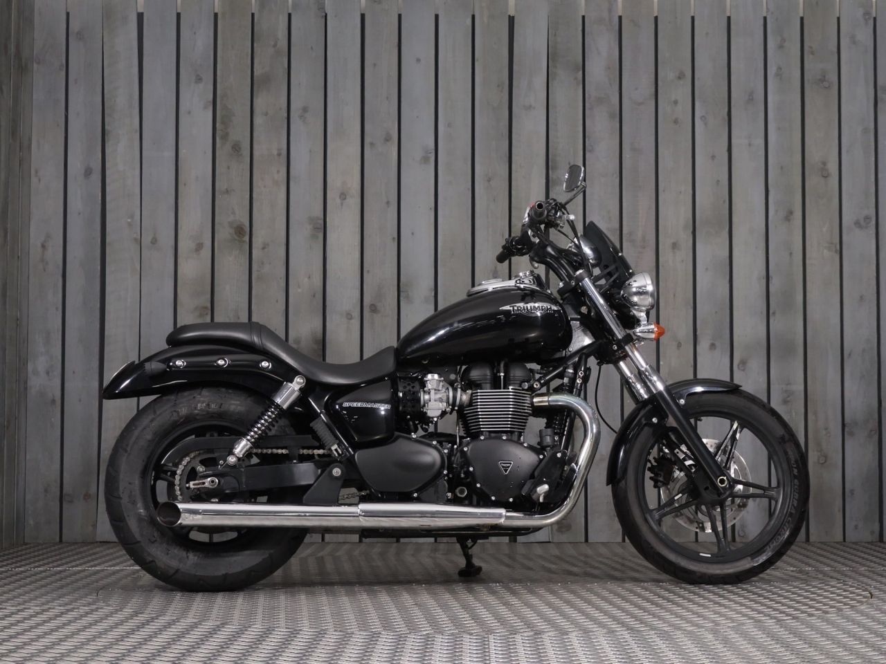 TRIUMPH SPEEDMASTER 865