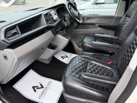USED 2023 23 VOLKSWAGEN TRANSPORTER 2.0 TDI T32 HIGHLINE KOMBI Double Cab Diesel DSG * FULL LV BODYKIT * FULL LV BODY KIT ** FULL SERVICE HISTORY ** HEATED LEATHER