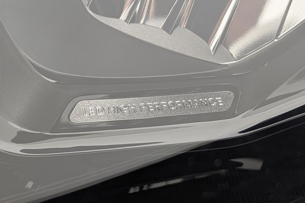 USED 2022 22 MERCEDES-BENZ EQA EQA 250 66.5kWh AMG Line SUV 5dr Electric Auto (190 ps) Sat Nav, Heated Screen,Camera