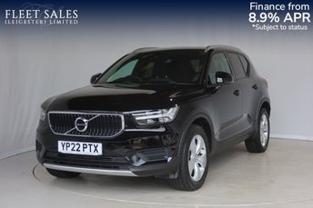 2022 VOLVO XC40