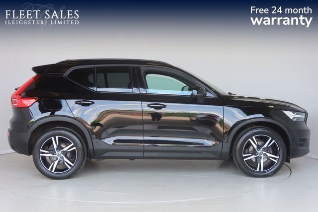 2022 Volvo XC40