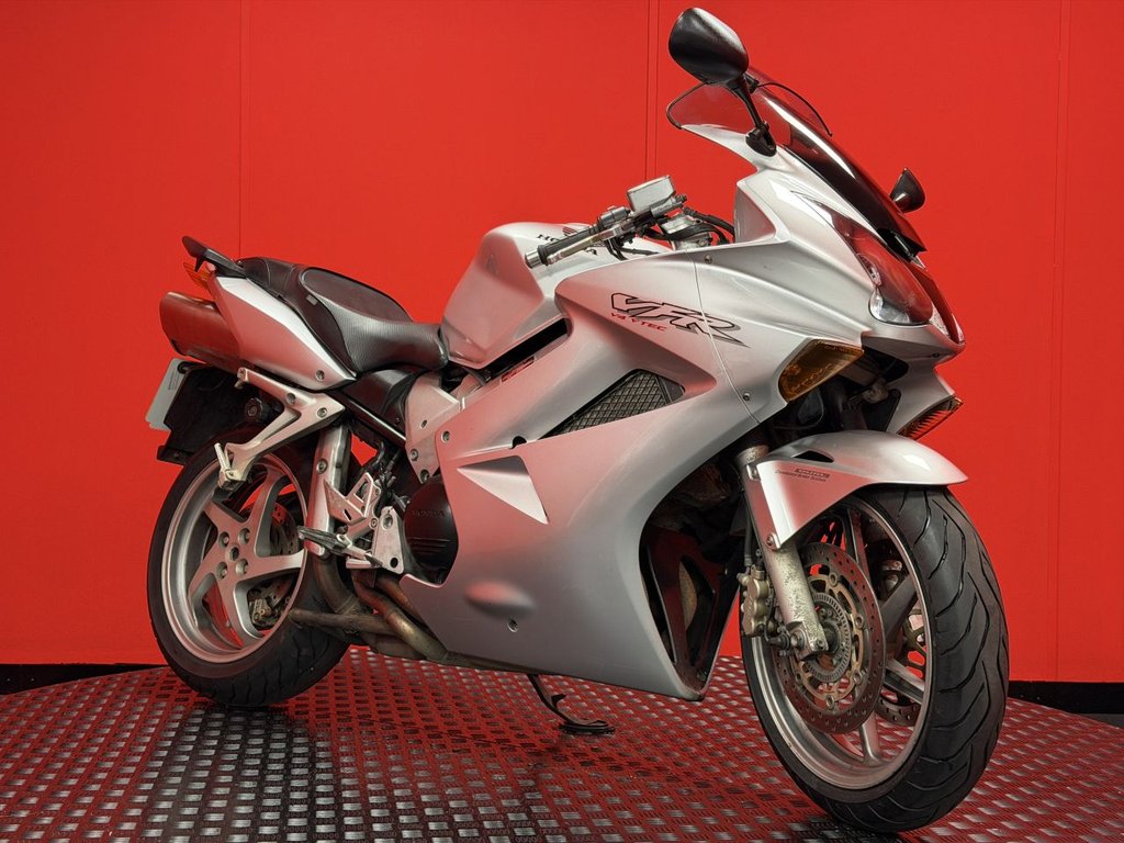 USED 2006 06 HONDA VFR800 TRADE BIKES AT TRADE PRICES 