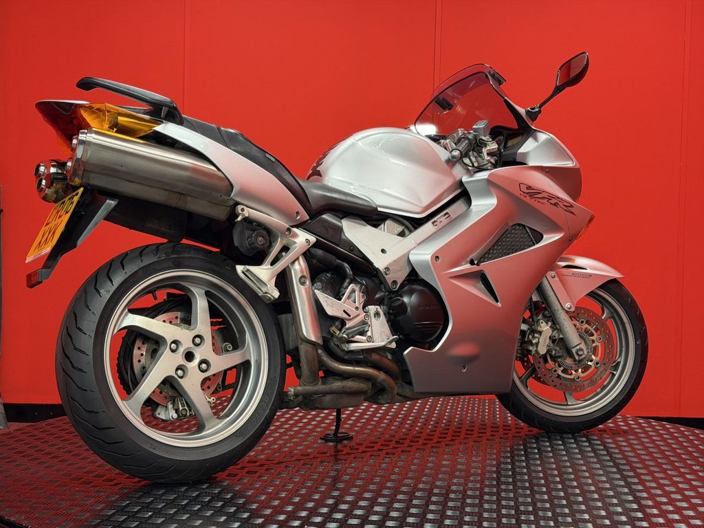 USED 2006 06 HONDA VFR800 TRADE BIKES AT TRADE PRICES 