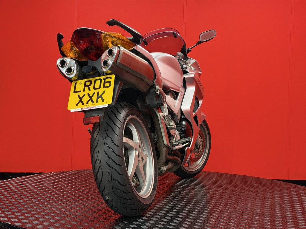 USED 2006 06 HONDA VFR800 TRADE BIKES AT TRADE PRICES 
