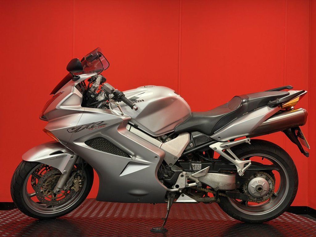 USED 2006 06 HONDA VFR800 TRADE BIKES AT TRADE PRICES 