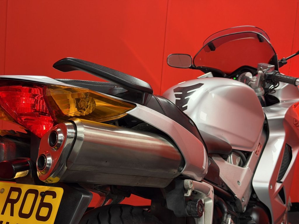 USED 2006 06 HONDA VFR800 TRADE BIKES AT TRADE PRICES 