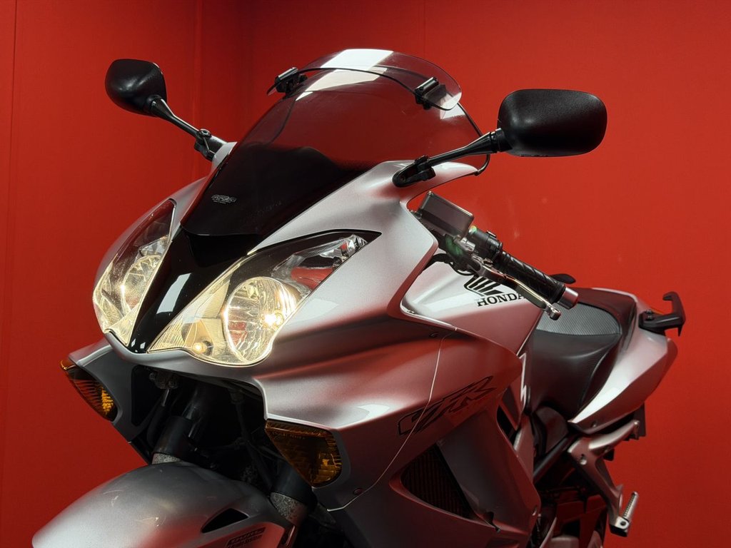 USED 2006 06 HONDA VFR800 TRADE BIKES AT TRADE PRICES 