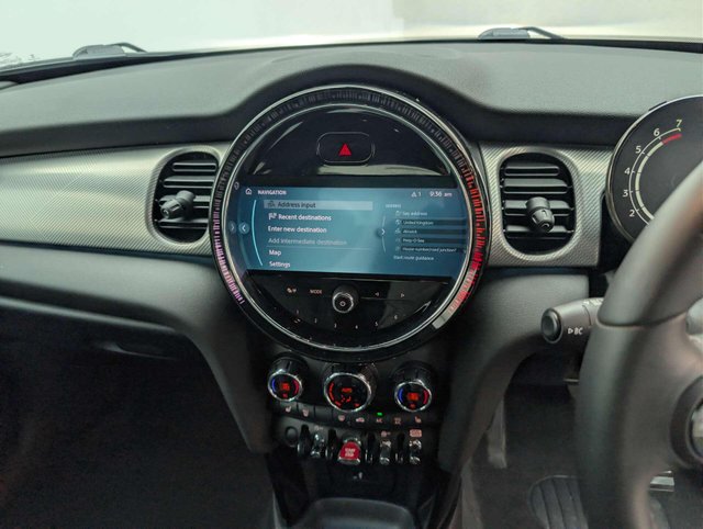 USED 2021 21 MINI HATCH 1.5 Cooper Exclusive Auto 5dr CLICK+COLLECT / HOME DELIVERY