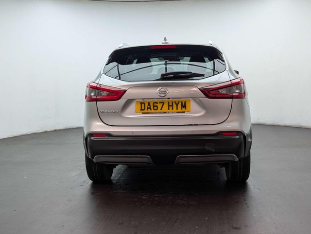 USED 2017 67 NISSAN QASHQAI 1.2 Qashqai N-Connecta DiG-T 5dr CLICK+COLLECT / HOME DELIVERY